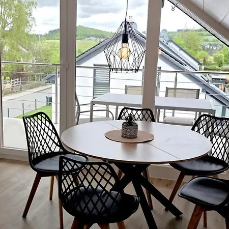 Apartment Modern With Panoramic Living Area *